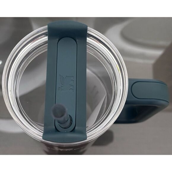 Stanley Europe Quencher H2.0 FlowState‎ 40oz Tumbler, EVERGREEN GLOW - Picture 3 of 4